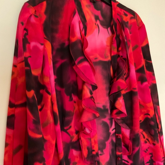 Beautiful Anne Klein Pink Red Floral Blouse - Picture 7 of 8